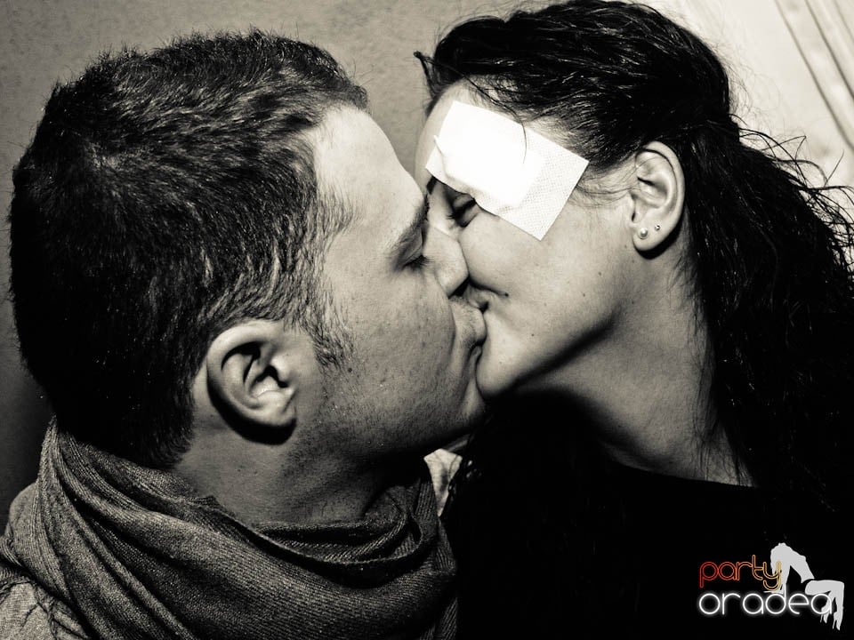 Party în Chanson Café, 