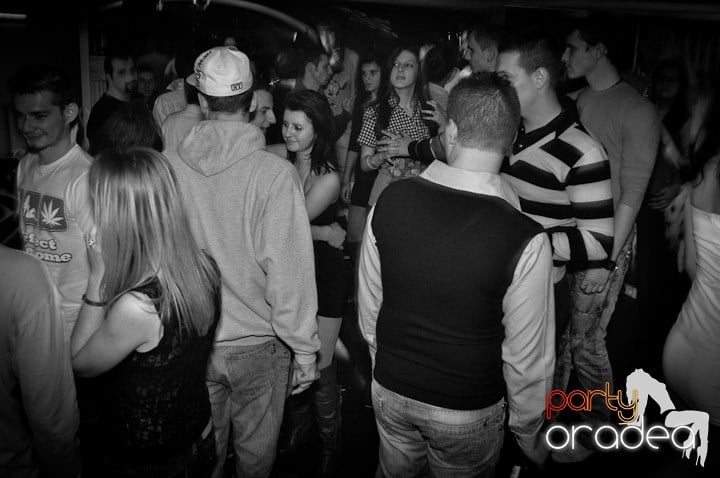 Party în Club Atti's, 