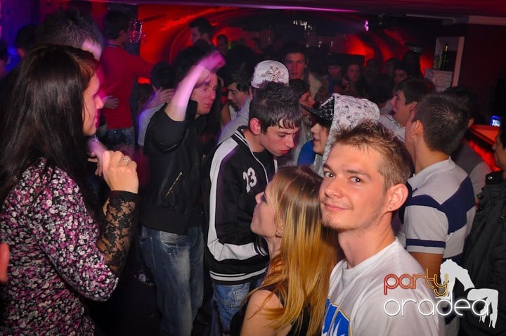 Party în Club Atti's, 