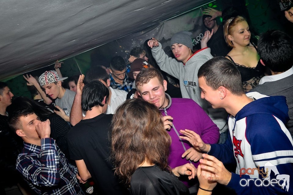 Party în Club Atti's, 