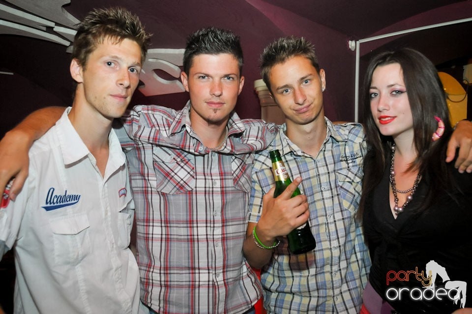 Party în Club Atti's, 