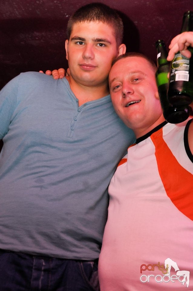 Party în Club Atti's, 