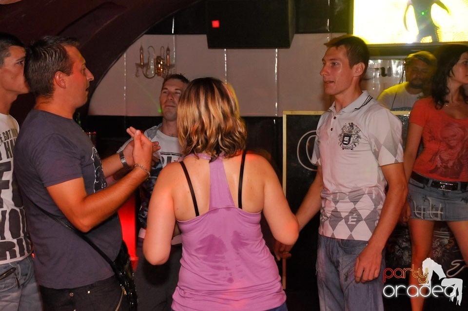 Party în Club Atti's, 