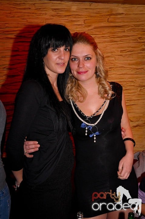 Party în Club Downtown, 