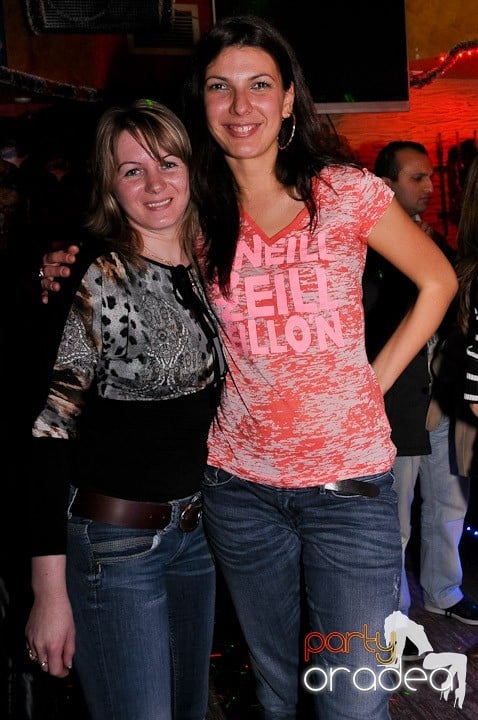 Party în Club Downtown, 