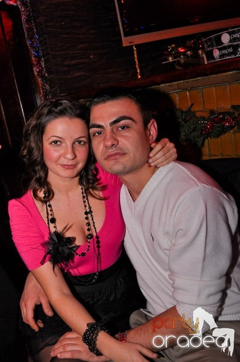 Party în Club Downtown, 