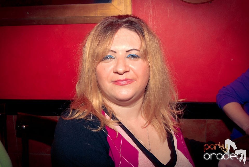 Party în Club Downtown, 