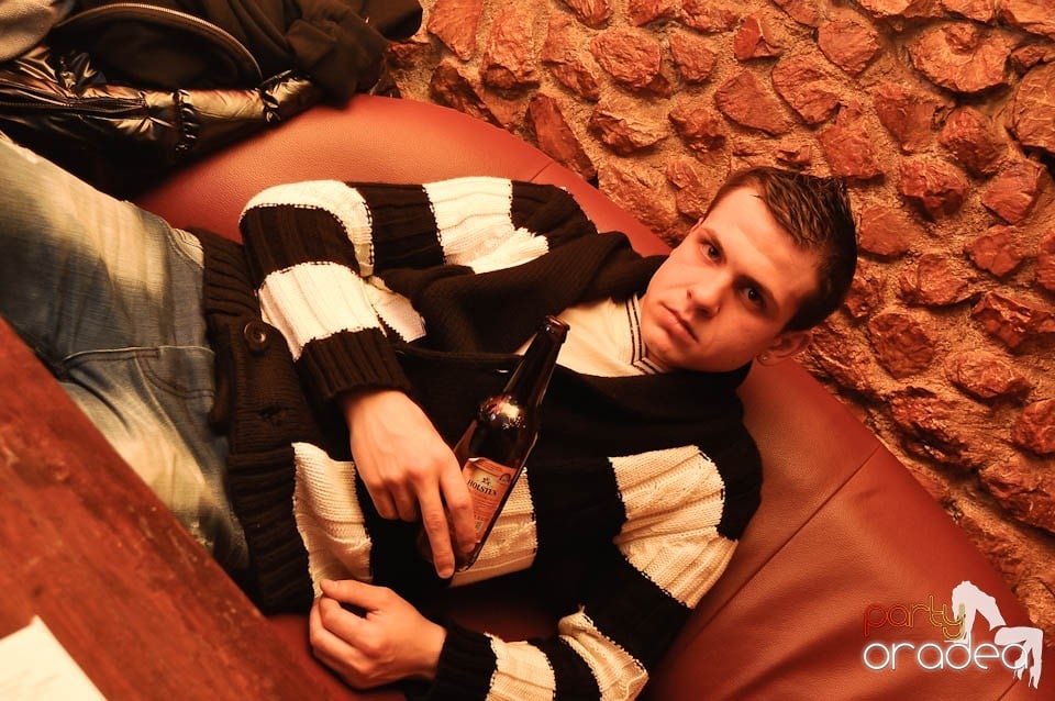 Party în Club Downtown, 