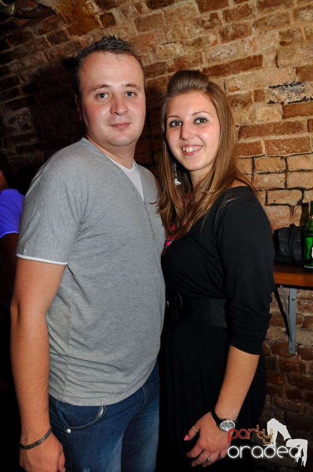 Party în Club Escape, 