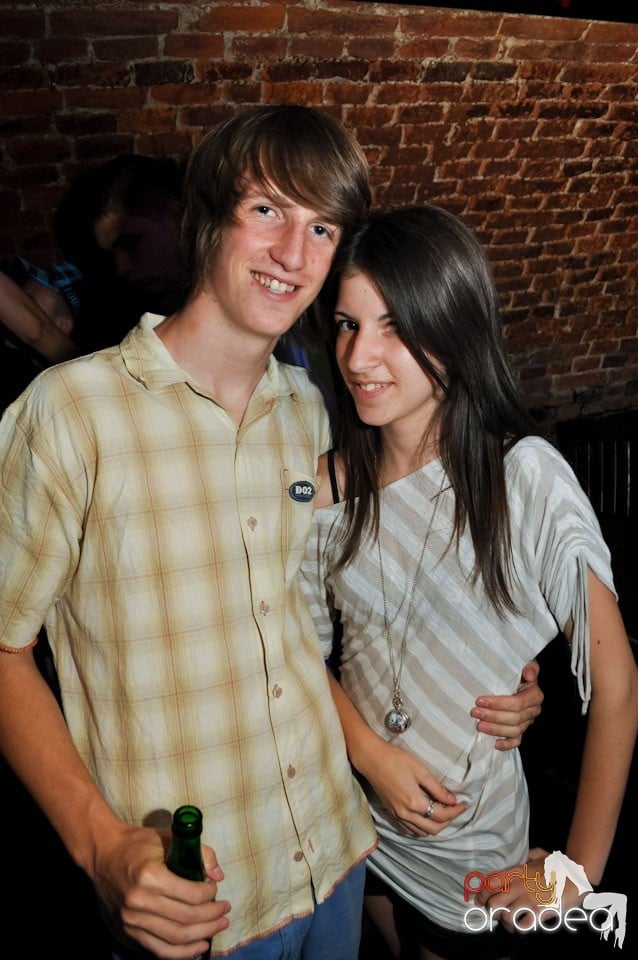 Party în Club Escape, 