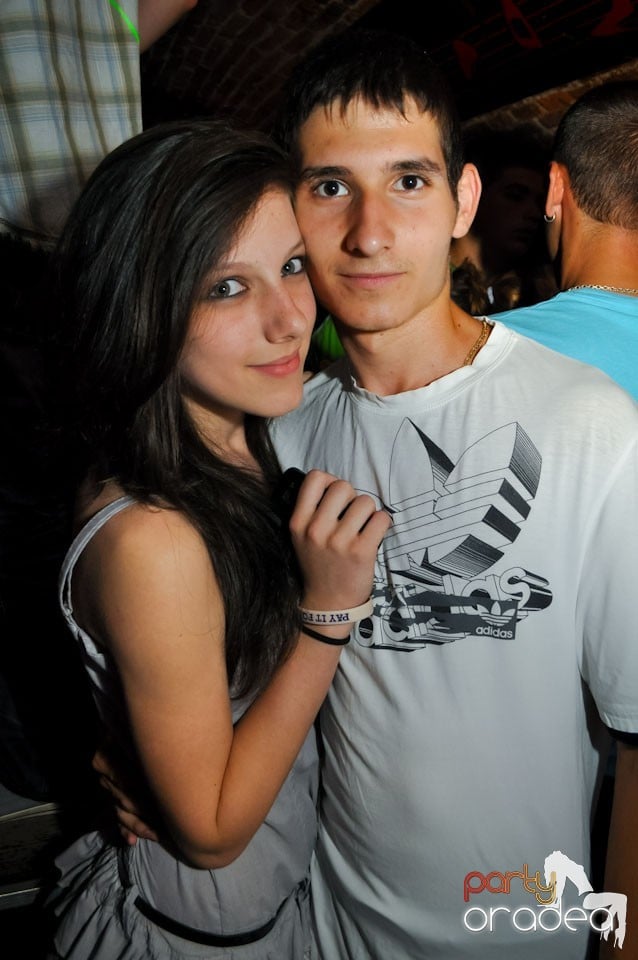 Party în Club Escape, 