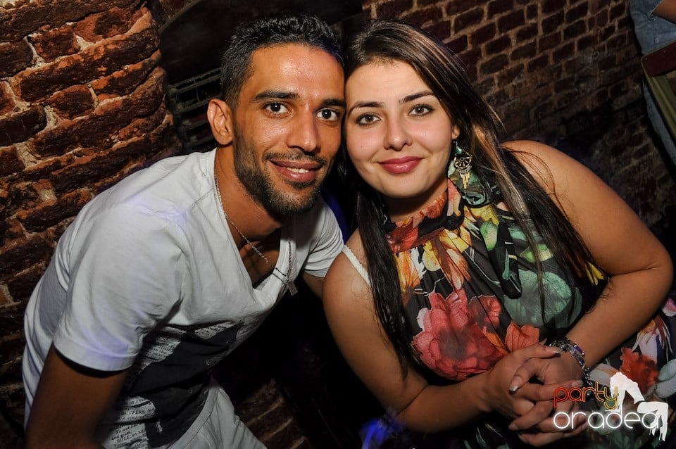 Party în Club Escape, 