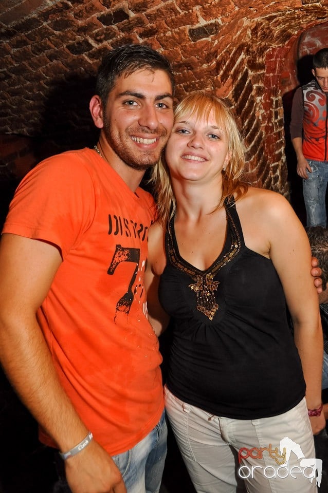 Party în Club Escape, 