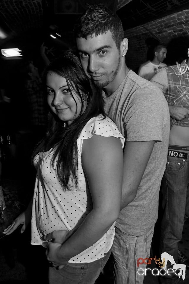 Party în Club Escape, 