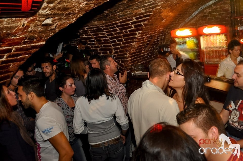 Party în Club Escape, 