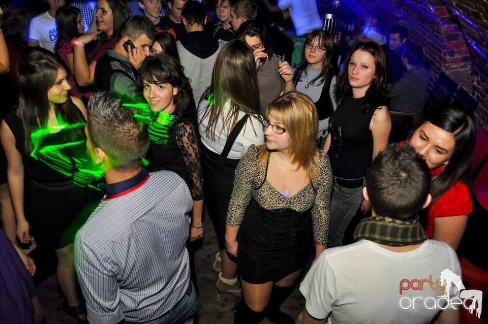 Party în Club Escape, 