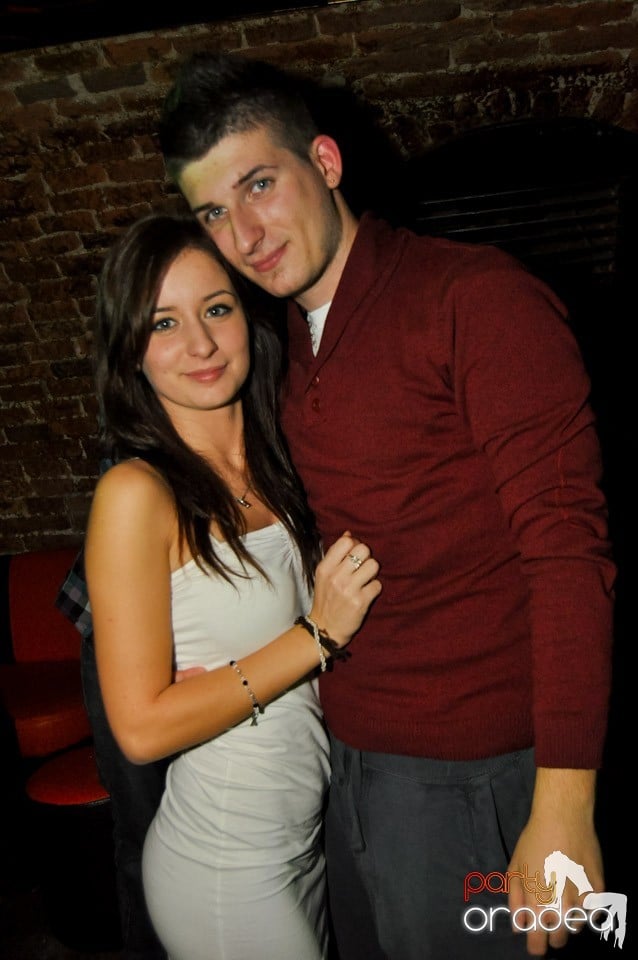 Party în Club Escape, 