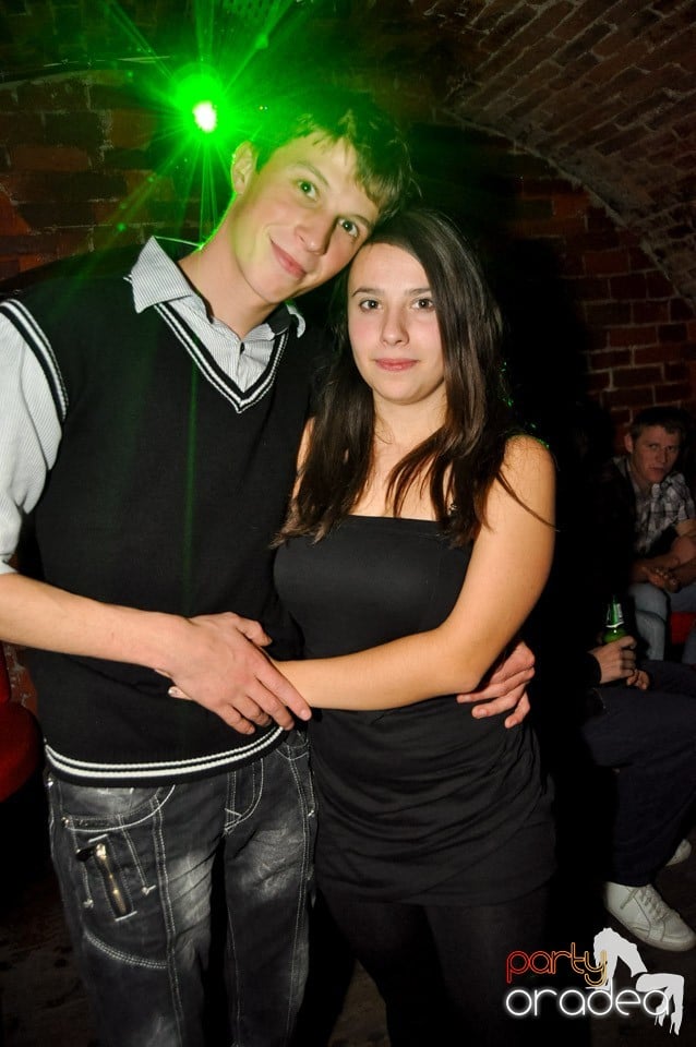 Party în Club Escape, 