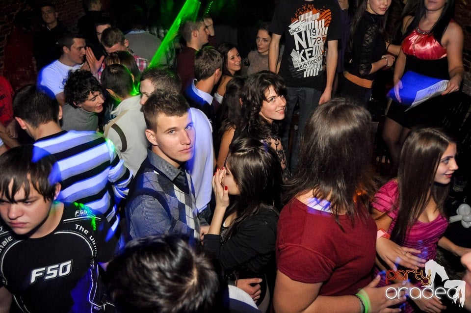 Party în Club Escape, 