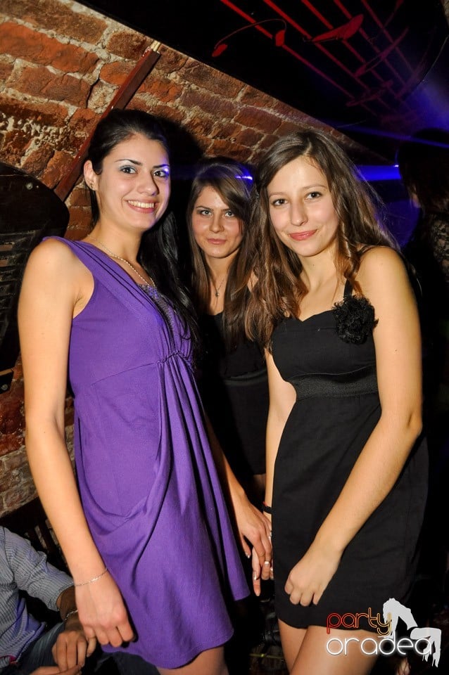 Party în Club Escape, 