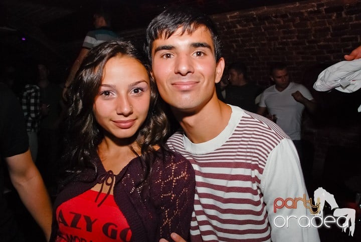 Party în Club Escape, 