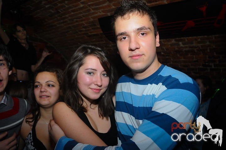 Party în Club Escape, 