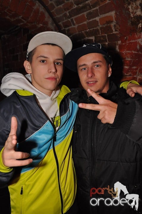 Party în Club Escape, 
