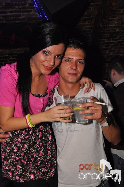 Party în Club Escape, 