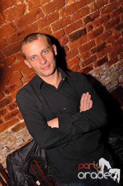 Party în Club Escape, 