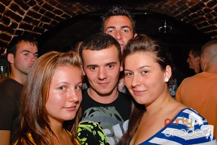 Party în Club Escape, 