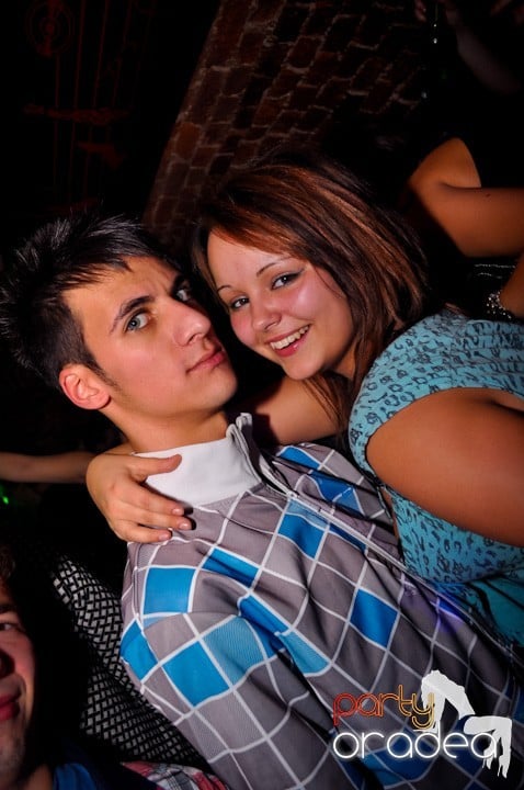 Party în Club Escape, 