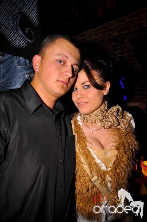 Party în Club Escape, 