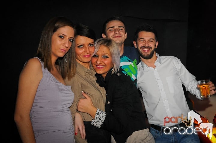 Party în Club Heat, 