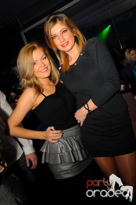 Party în Club Heat, 