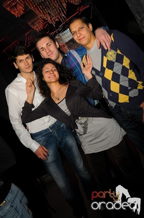 Party în Club Heat, 