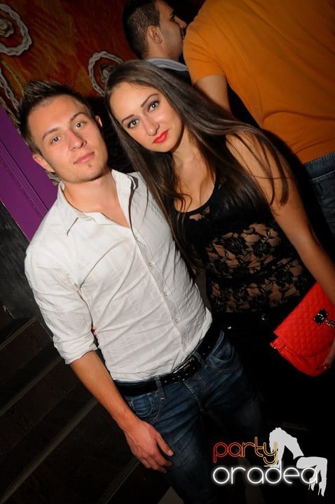 Party în Club Heat, 