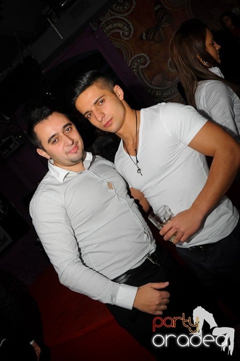 Party în Club Heat, 