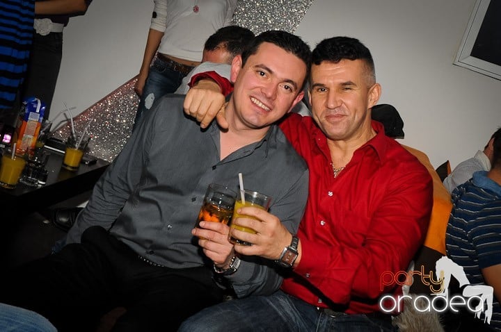 Party în Club Heat, 