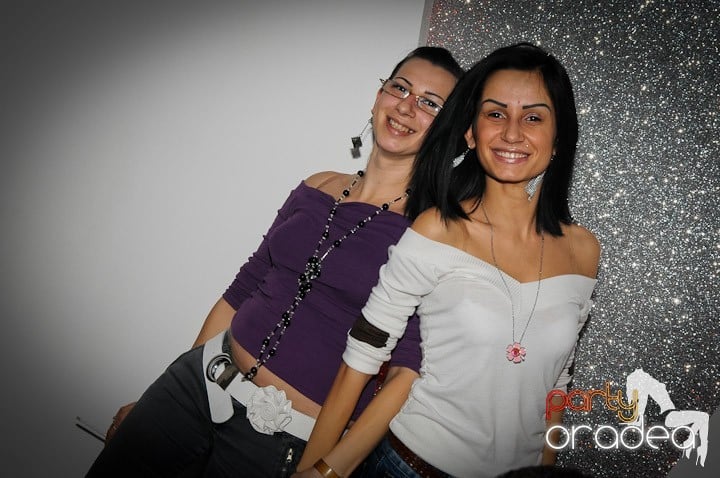 Party în Club Heat, 