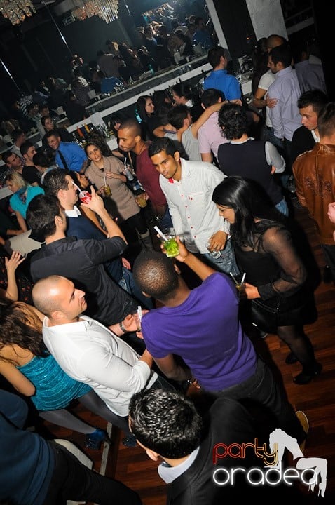 Party în Club Heat, 