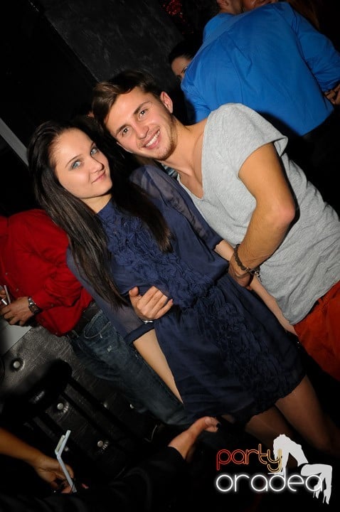 Party în Club Heat, 