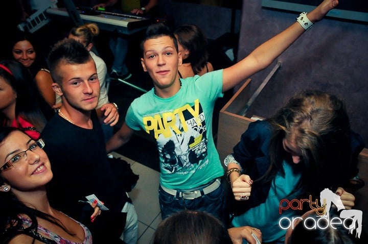 Party în Club Rio, 
