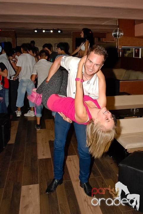 Party în Club Seven, 