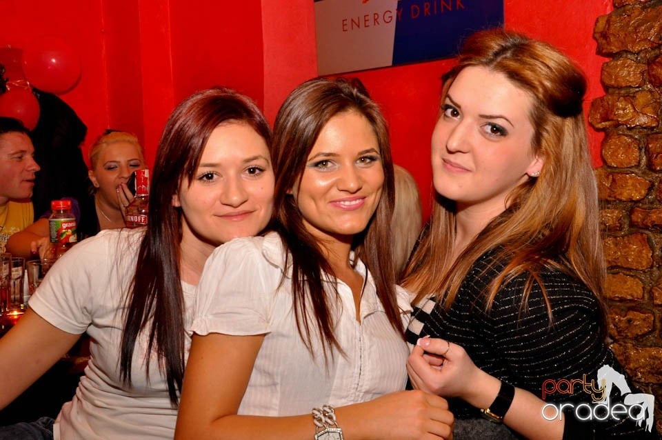 Party în Downtown Club, 