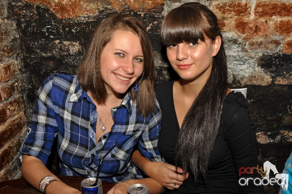 Party în Escape Club, 