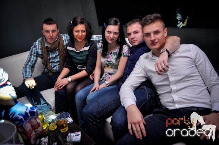 Party în Heat Club, 