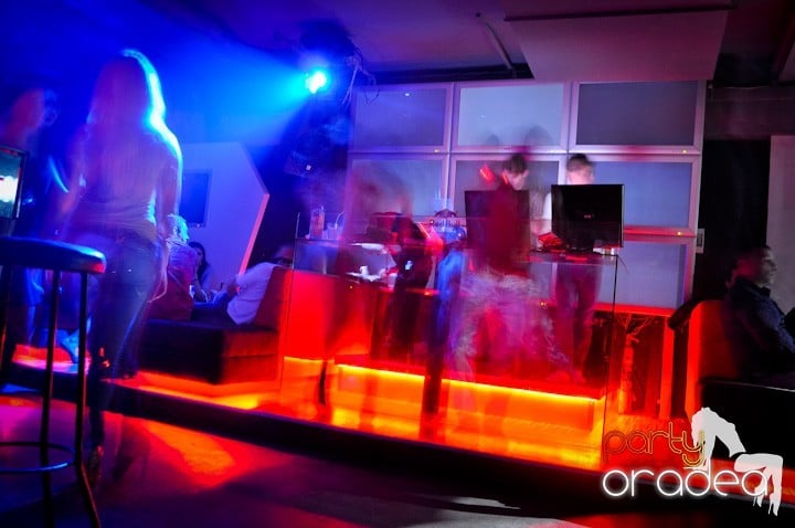 Party în Heat Club, 