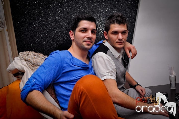 Party în Heat Club, 