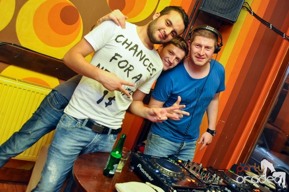 Party în Juice Coffeehouse & Lounge Bar, Juice