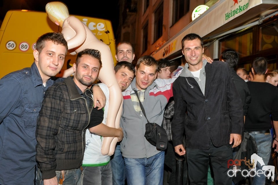 Party în Juice Coffehouse & Lounge Bar, Juice